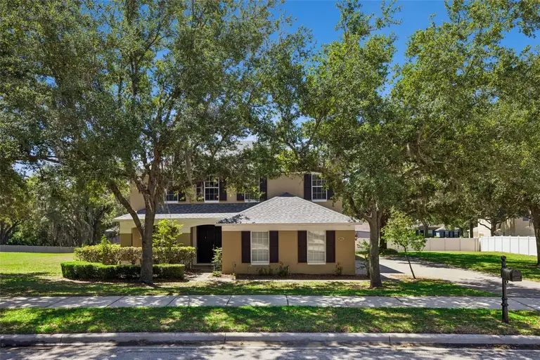 2692 CEDAR KNOLL DR — photo 2
