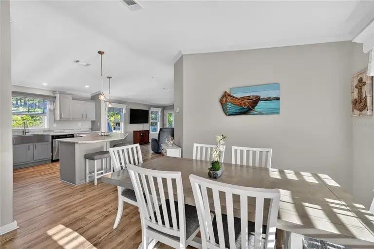31609 TERRACE DR — photo 5