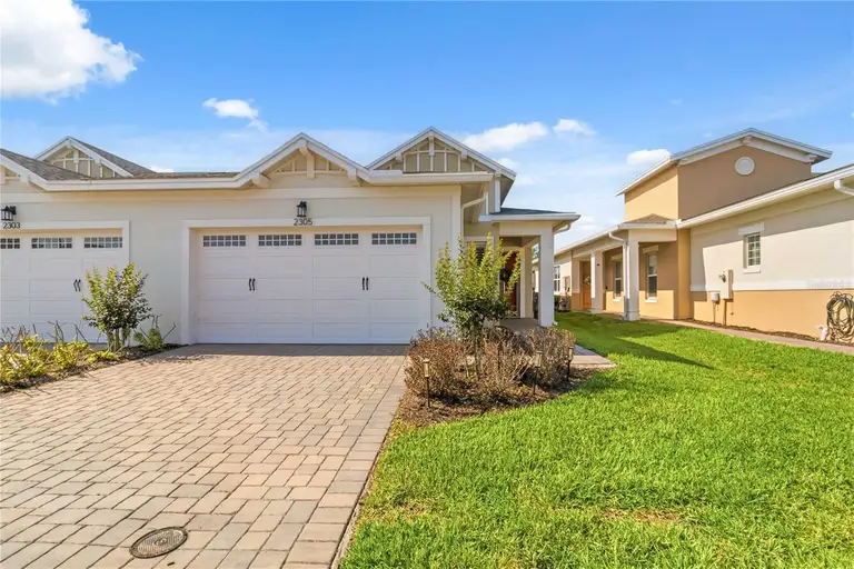 2305 DATURA LOOP — photo 2