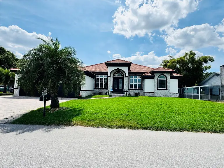 803 LAKE JESSIE DR DR — photo 3