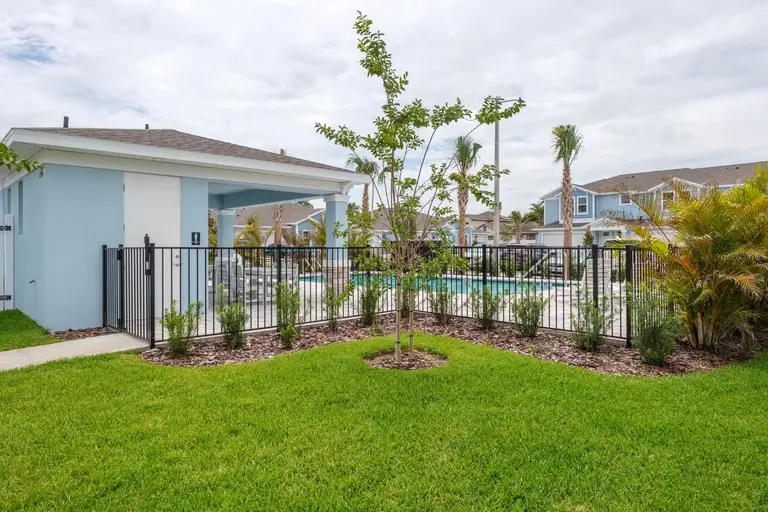 2508 MARIO WAY — photo 4