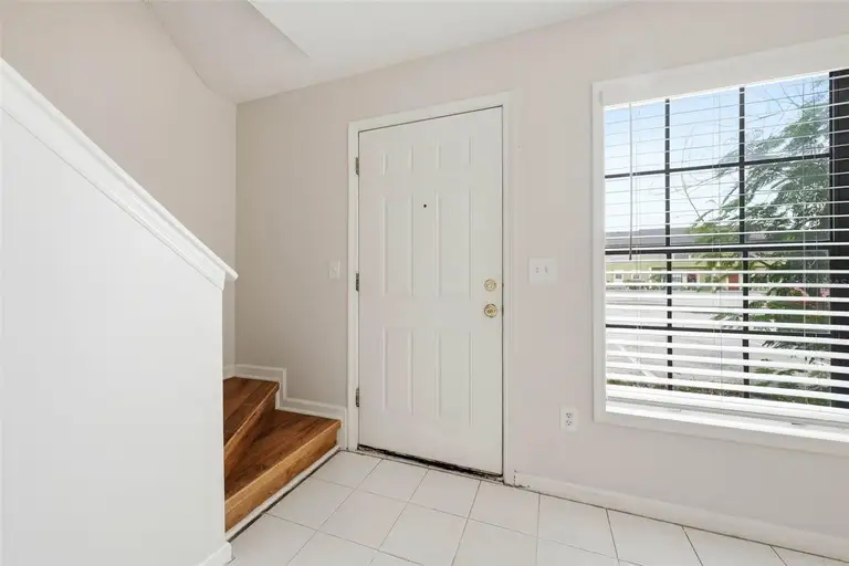 7473 BELLE RIVER CT — photo 3