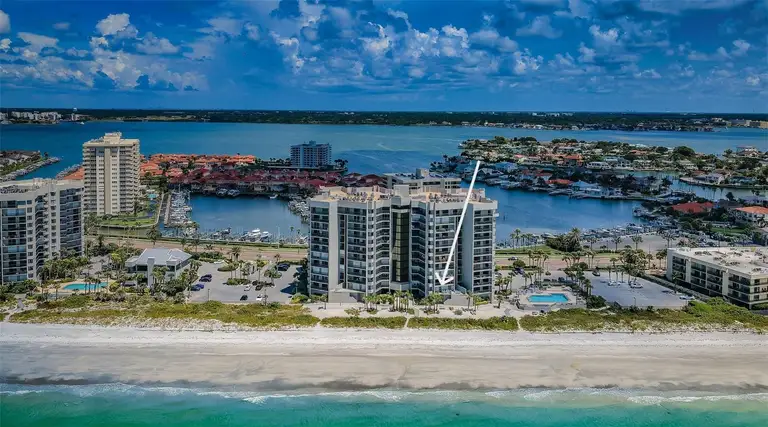 1660 GULF BLVD #202 — photo 4