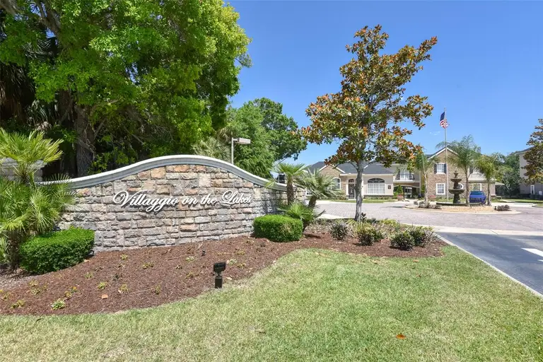 940 VILLAGE TRL #6-103 — photo 4