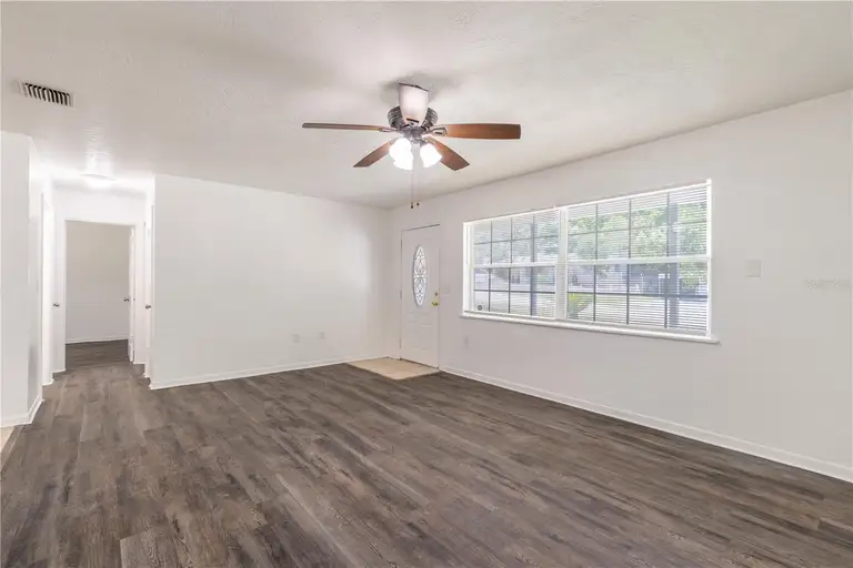 18 N HARRISON ST — photo 3