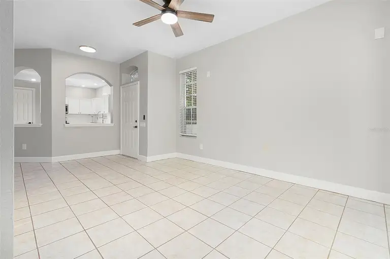 3234 RIVER BRANCH CIR — photo 4
