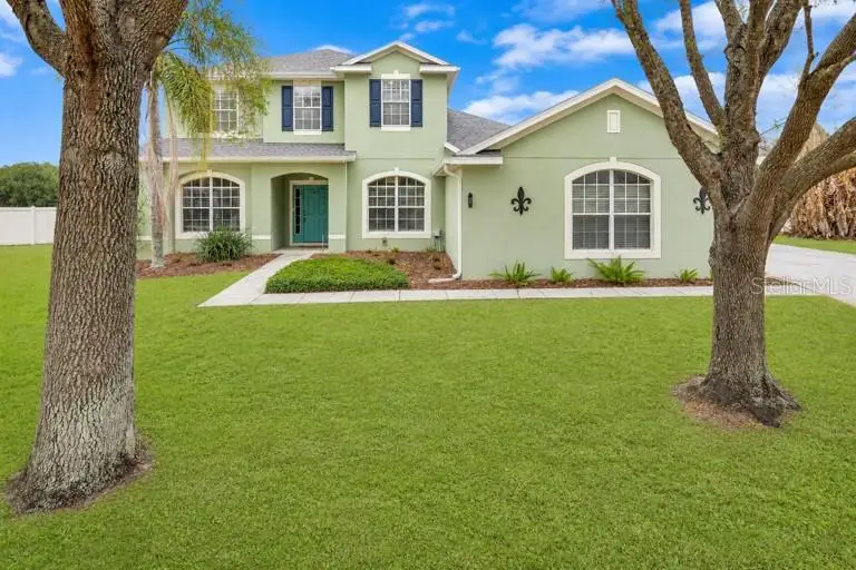 2289 HOME AGAIN RD — photo 3