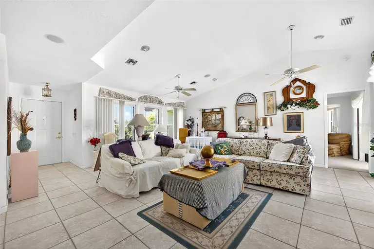 5019 SAN MASSIMO DR — photo 4