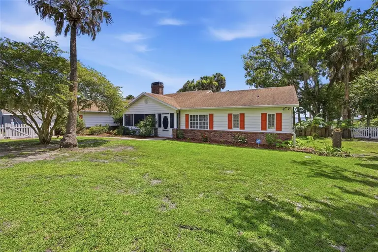 1100 N PALMETTO ST — photo 2