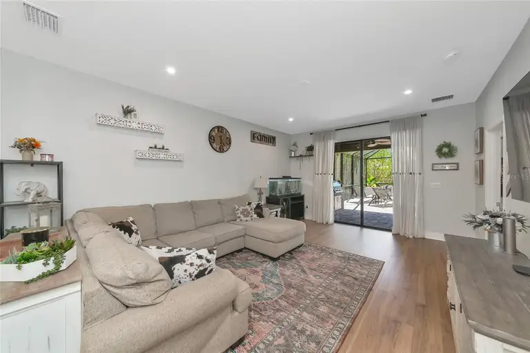 8366 VELDA TRL — photo 4