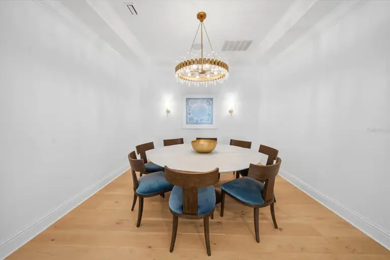 4612 W BROWNING AVE — photo 4