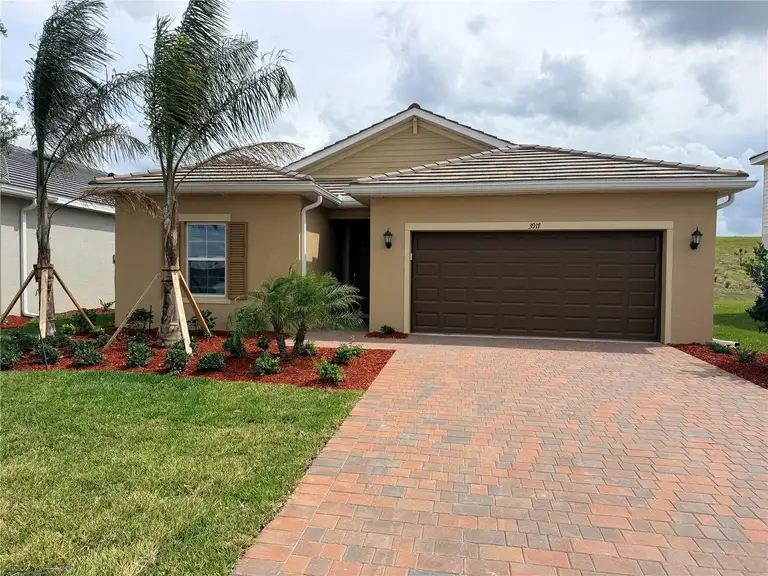 3917 PASSION VINE DR
