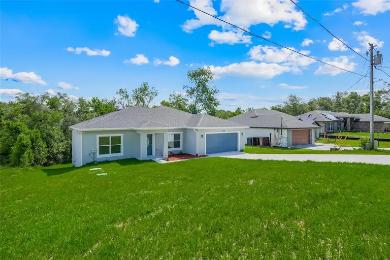 1622 N MERRICK DR — photo 4