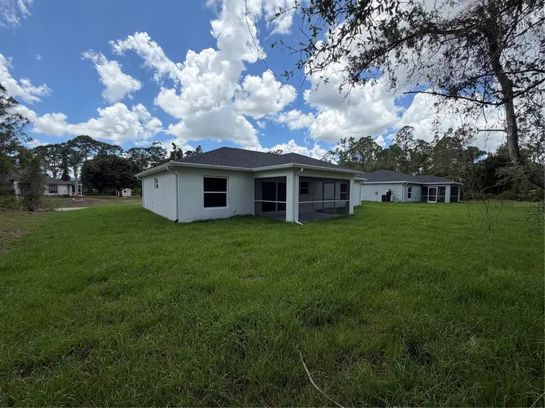 8084 LARRIMORE AVE — photo 3