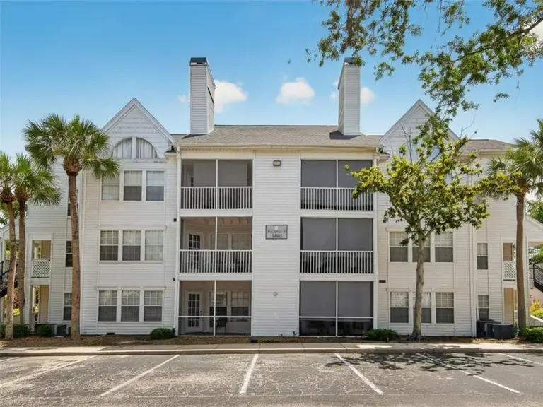3305 HAVILAND CT #301