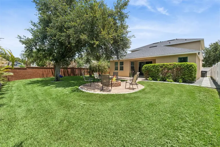 2708 PEPPER LN — photo 3