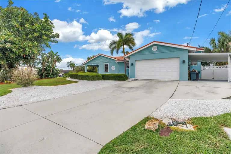 4911 PALMETTO POINT DR — photo 2