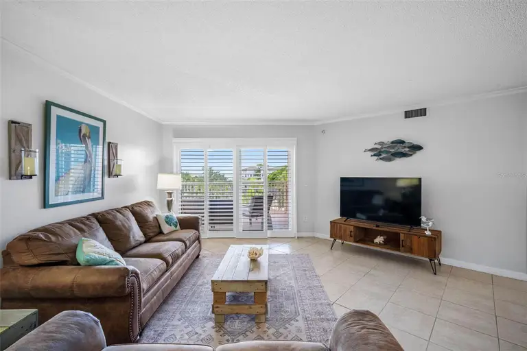 18400 GULF BLVD #1301 — photo 3