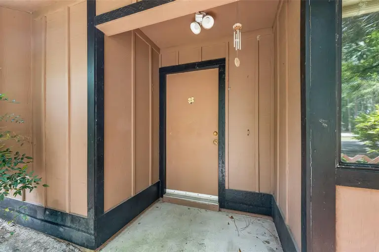 2355 NW 45TH LN — photo 3