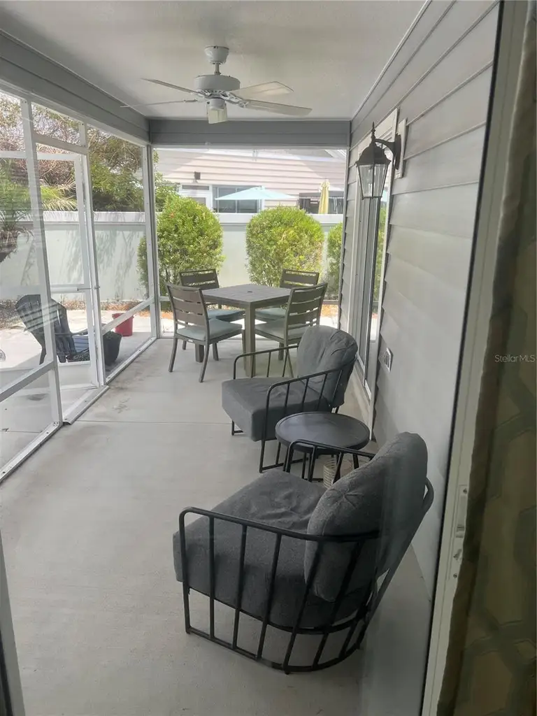 1101 SOUTHERN SUN DR — photo 4