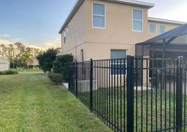 1762 BOTTLEBRUSH WAY — photo 4