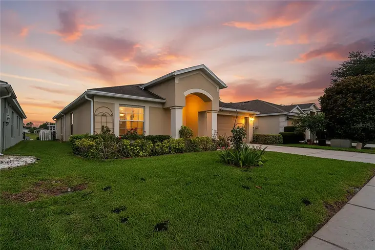 799 ALPINE THISTLE DR — photo 2