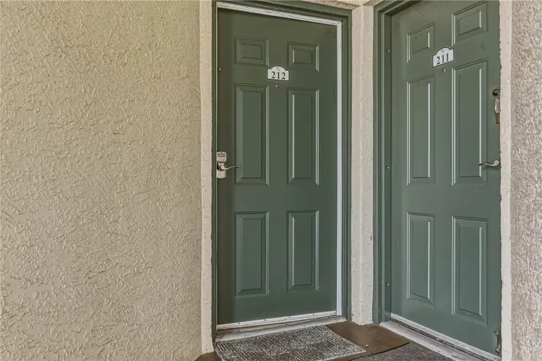8800 BAY PINES BLVD #212 — photo 2