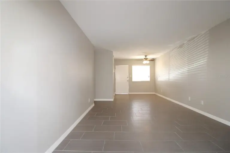 3001 BEE RIDGE RD #121 — photo 5