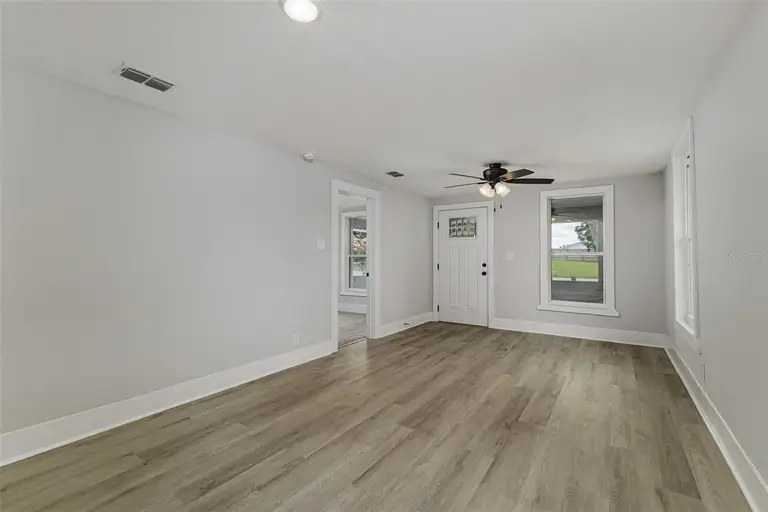 340 WEAVER AVE — photo 2