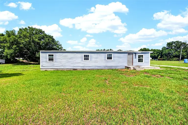 4162 LAUGHLIN RD — photo 3