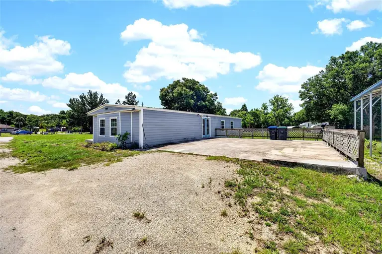 4162 LAUGHLIN RD — photo 4