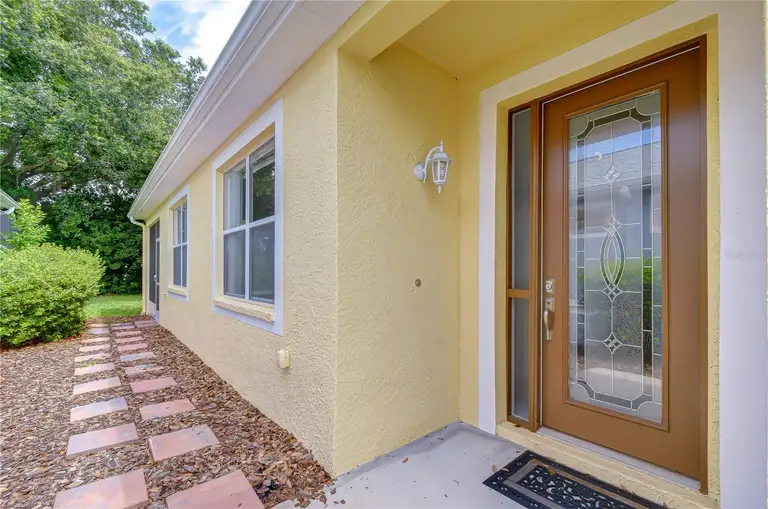 8049 SANGUINELLI RD — photo 4