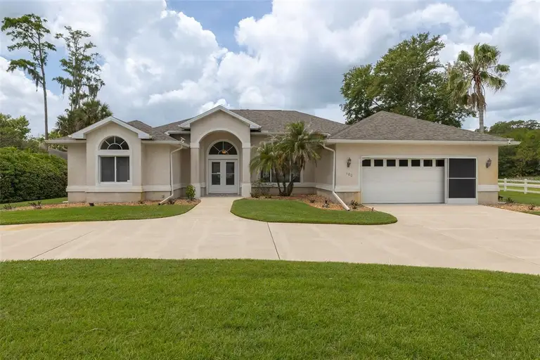 100 PARADISE VALLEY CT