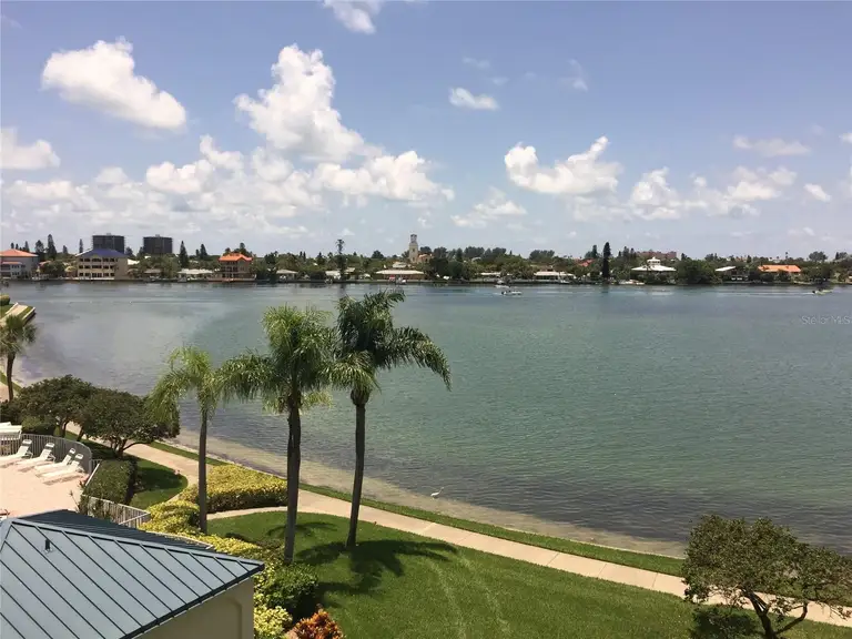 7974 SAILBOAT KEY BLVD S #701 — photo 3