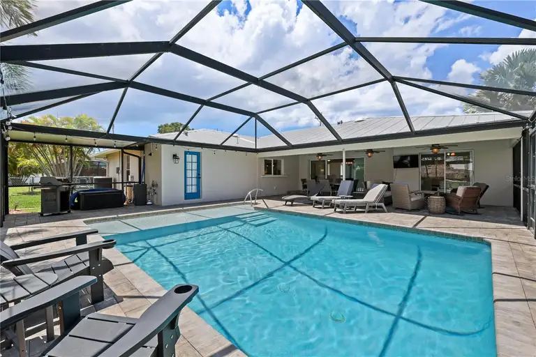 5215 PELICAN BLVD — photo 2