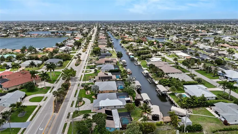 5215 PELICAN BLVD — photo 4