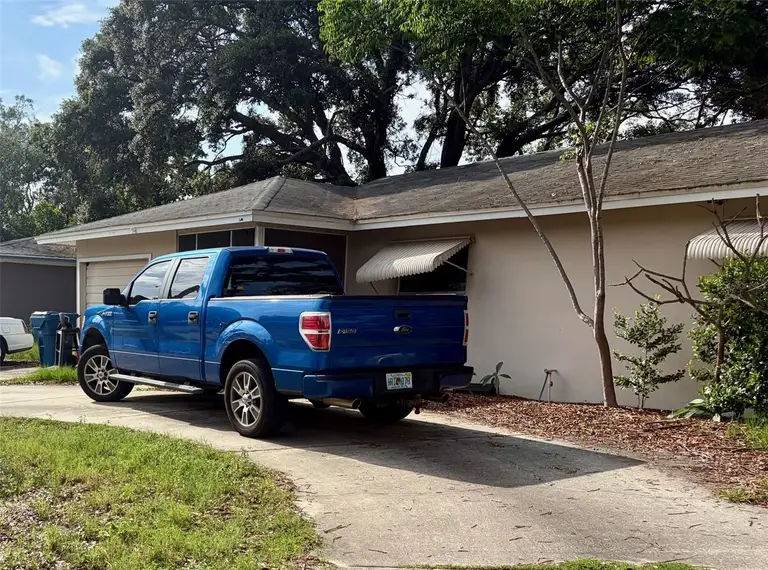 7179 SPRING HILL DR — photo 5