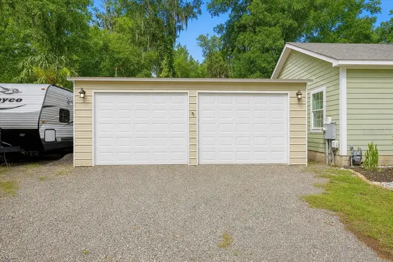105 TROUPE RD — photo 4