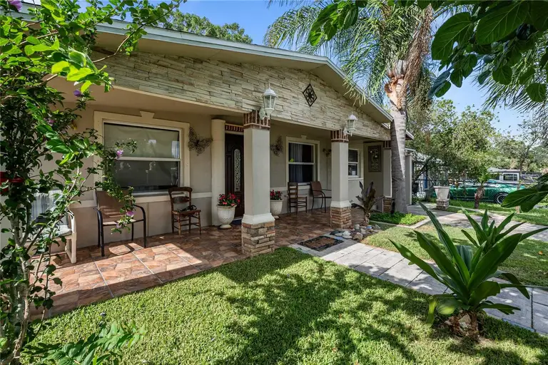 37253 SAFARI DR — photo 3