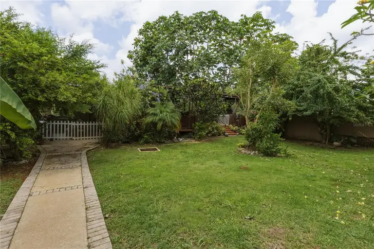 149 YUISA ST.  LOMAS #Lot 76 — photo 3