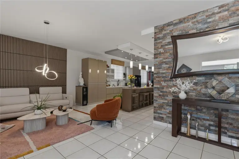 149 YUISA ST.  LOMAS #Lot 76 — photo 5