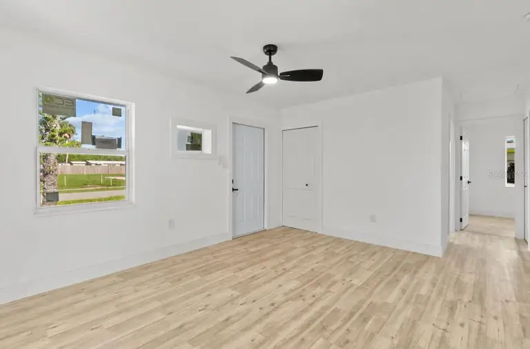 2352 EDNOR ST — photo 2