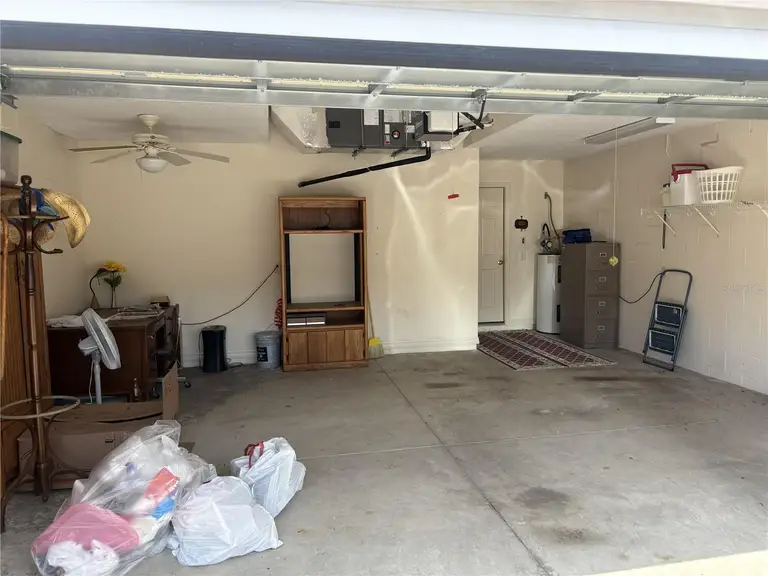 420 GLEN ARBOR LN — photo 2