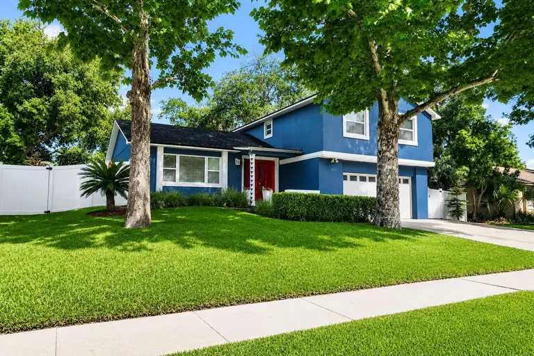 1850 ASTER DR — photo 2