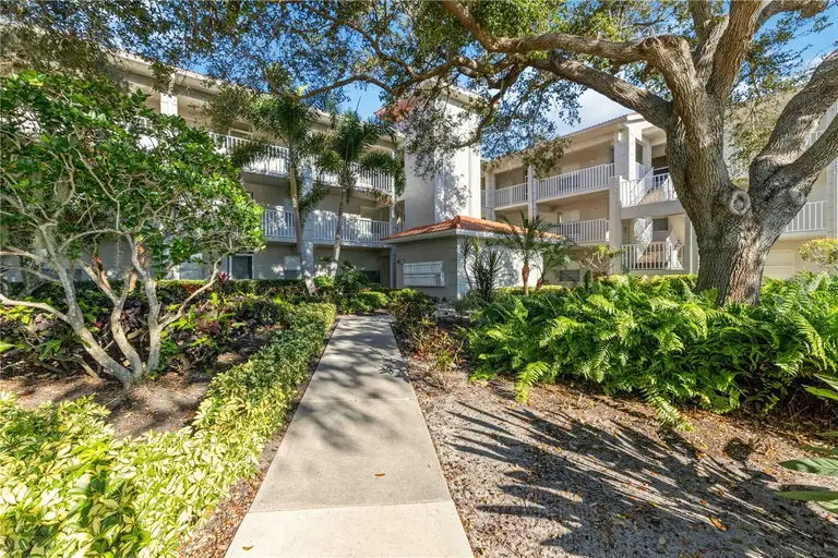 9300 CLUBSIDE CIR #1208 — photo 2