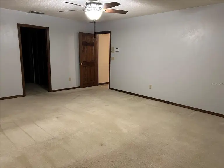 43 WINDING CREEK WAY — photo 5