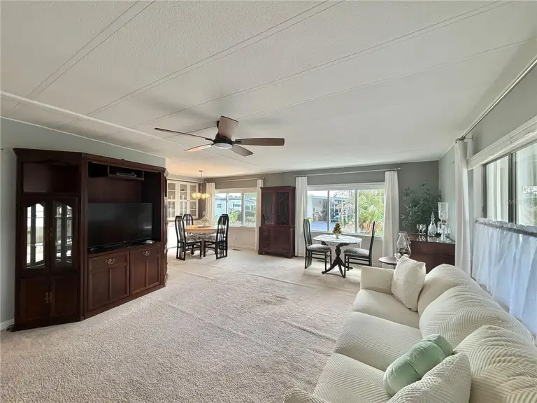 101 TAMARISK WAY