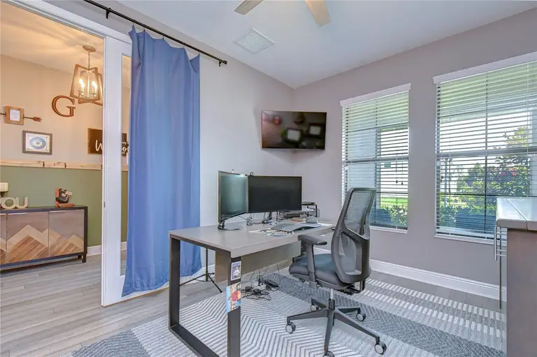 14710 HORSE TROT RD — photo 5