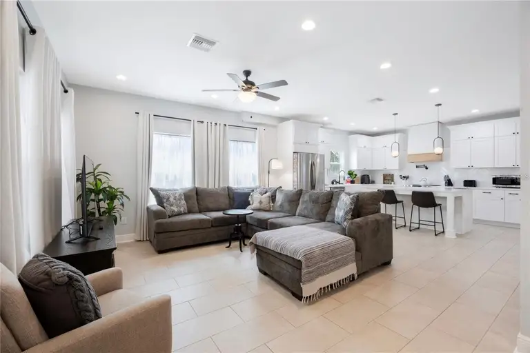 707 N DISSTON AVE — photo 3