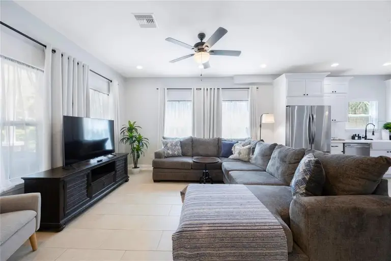 707 N DISSTON AVE — photo 4